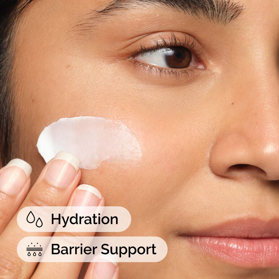 natural-moisturizing-factors-ha-f6 ord-natural-moisturizing-factors-ha-model-application-with-benefits.jpg